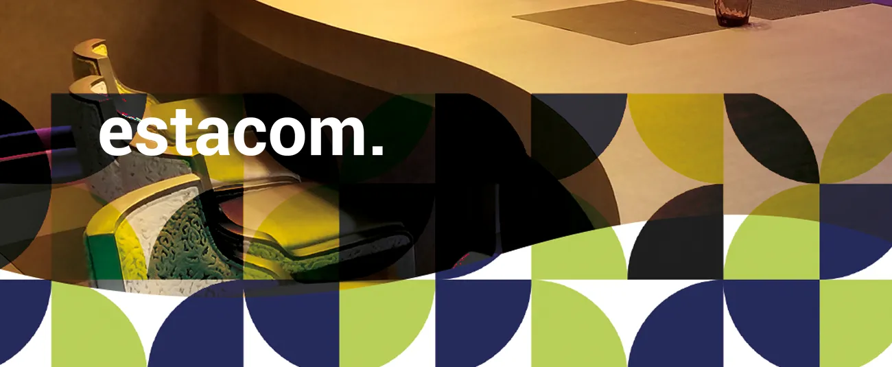 Bachelor 24-27 d&eacute;pliant 3 volets bar Novotel